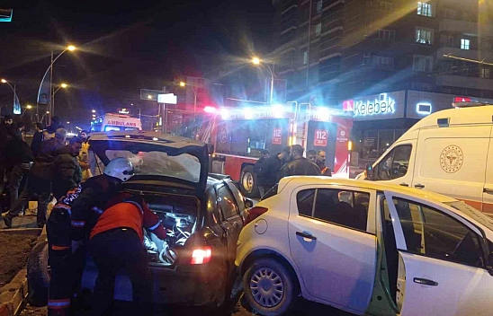 Malatya'da Feci Kaza: 5 Yaralı