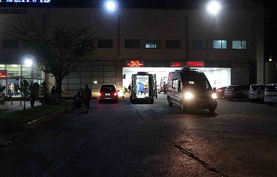 Malatya'da araçlar birbirine girdi: Yol trafiğe kapatıldı!