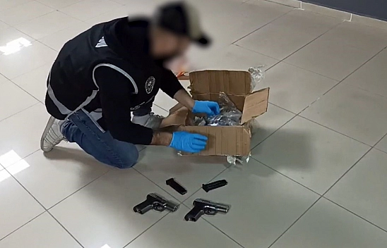 Malatya'da yasa dışı silah ticareti operasyonu: 2 gözaltı