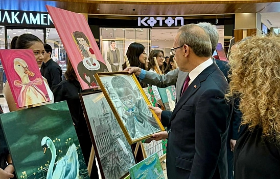 Malatya'da yılsonu karma sergisi açıldı