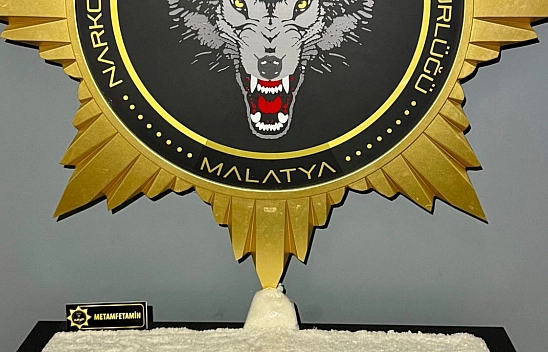 Malatya'da yolcu otobüsünde 11 kilo 400 gram metamfetamin ele geçirildi