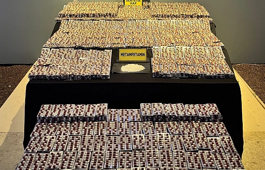 Malatya'da uyuşturucu operasyonu: 26 bin hap ve metamfetamin ele geçirildi