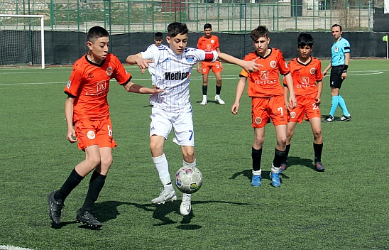 Malatya'daki 14 yaş altı Türkiye Futbol Şampiyonası sona erdi