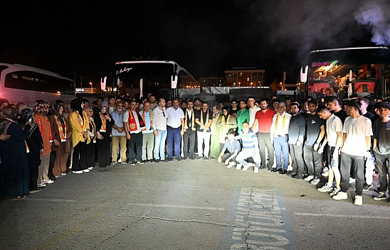 Malatya'dan Kutlamaya Gidenlerin Masrafını Kim Ödedi?