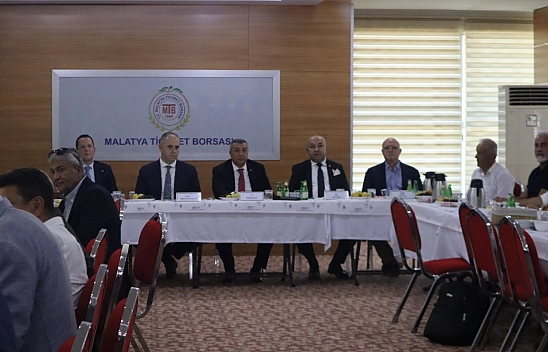 Malatya Kayısısında pestisit tehlikesi sürüyor: Milyonluk depolar kurtarmıyor….