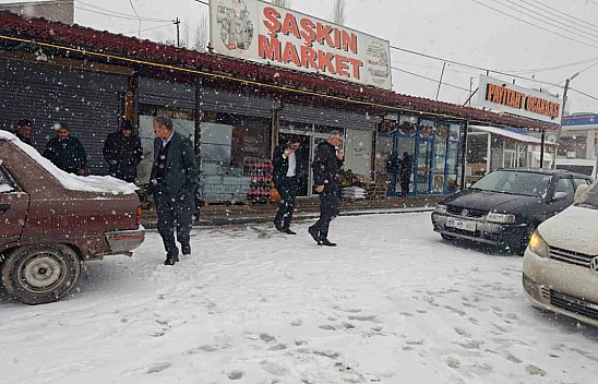 Malatya Beyaza Büründü: Kırsal Bölgelerde Kar Kalınlığı Yarım Metreyi Geçti