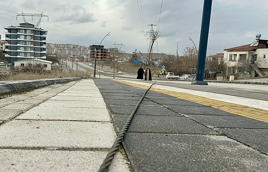 Malatya'nın Göbeğinde 35 Bin Voltluk Dehşet: Facianın Eşiğinden Dönüldü! Hesap Sorulacak mı?