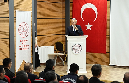 Malatya'nın ilçelerinde Öğretmenler Günü kutlandı