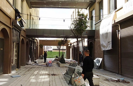 Malatya'nın kalbi 3 yıl sonra yeniden atmaya başladı! Akpınar'da esnaf iş başında!