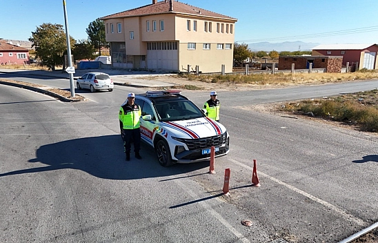 Malatya Valiliği'nden Trafik Uyarısı: Kurallara uymayanlara cezai işlem uygulanacak.