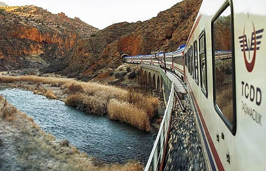 Malatya'ya bağlandı: İstanbul-Malatya arasında ulaşım başladı