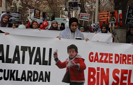 Malatya'da Çocuklar 'Dünya Şehit Çocuklar Günü' İçin Ortak Ses Oldu…