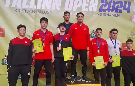 Malatyalı Güreşçiler Avrupa'da Şov Yaptı!