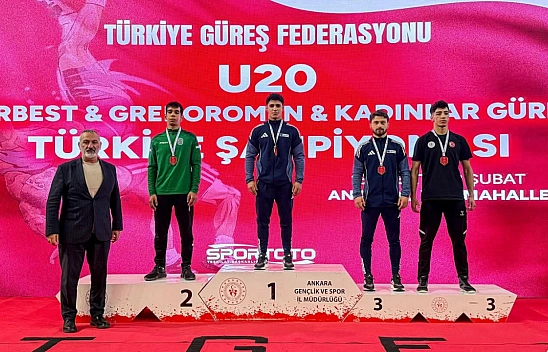 Malatyalı güreşçiler tarih yazdı: 1 altın 1 bronz
