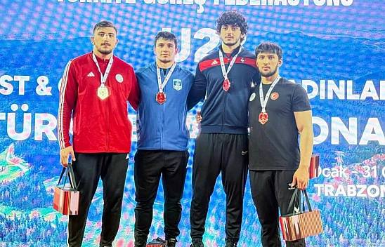 Malatyalı Güreşçiler Türkiye Şampiyonası'ndan Dereceyle Döndü