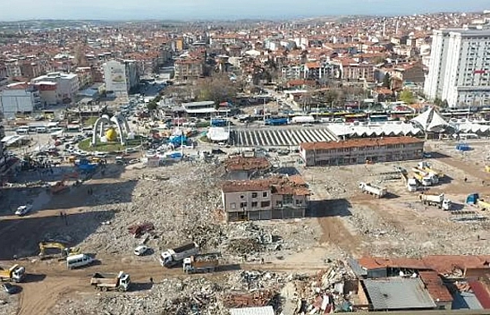 Malatyalı Vekil Şehrin Sorunlarıyla Değil Muhtarlık Seçimleriyle İlgileniyor!
