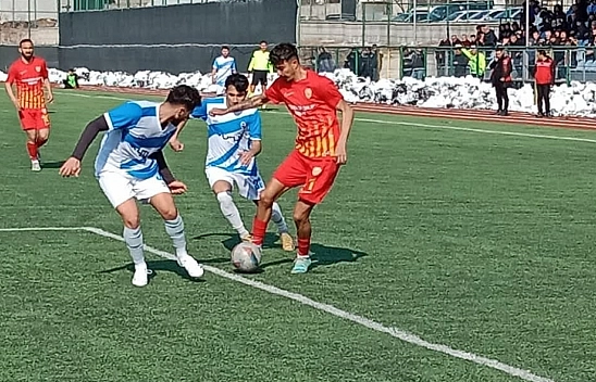 Malatyaspor deplasmanda kükredi, 10 kişiyle gelen destansı galibiyet!