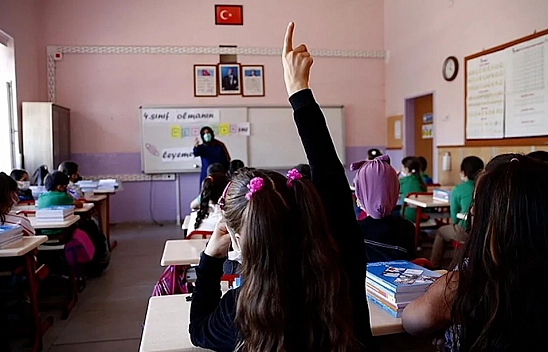 MEB eğitim dönemi öncesi uyardı: Velilerden ücret talep edilmeyecek!