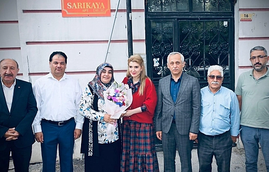 Milletvekili Ölmeztoprak, vatandaşlarla buluştu