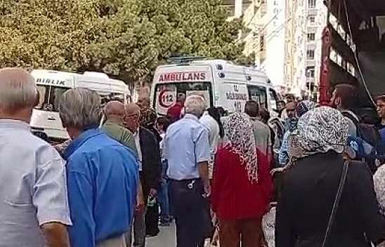 Malatyalı vekil pazarda bayıldı: Yoğun bakıma alındı