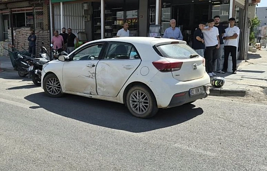 Motosiklet ile otomobil çarpıştı: 1 yaralı