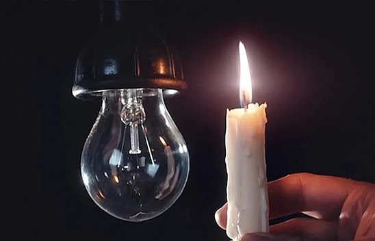 Mumlar hazır olsun: Malatya'da mahallede uzun süreli elektrik kesintisi