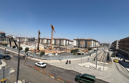 Niyazi Mısri'de anahtar teslimi başlıyor