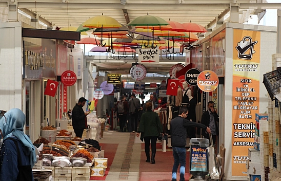 Okul alışverişinde zorunlu marka bütçeyi zorluyor!
