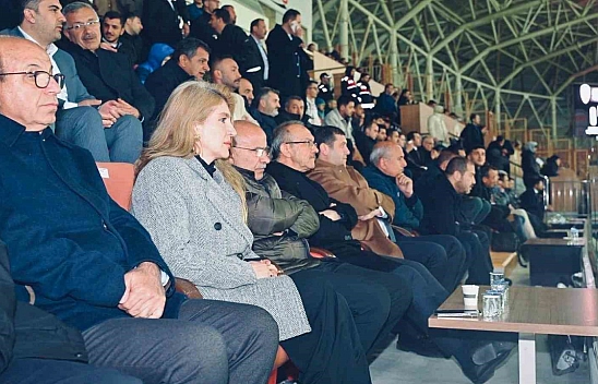 Malatya Yeşilyurtspor maçlarını tribünden takip etti