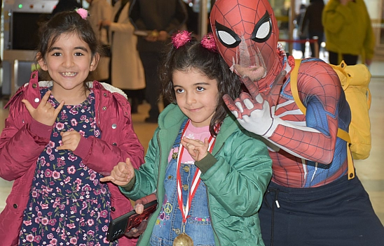 Örümcek adam Malatya'da