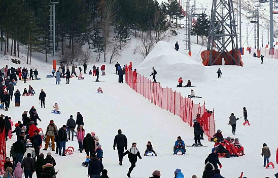Palandöken'de sömestr yoğunluğu