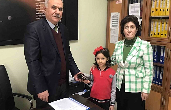 Malatya'da takdir toplayan davranış: Bulduğu gibi sahibine teslim etti!