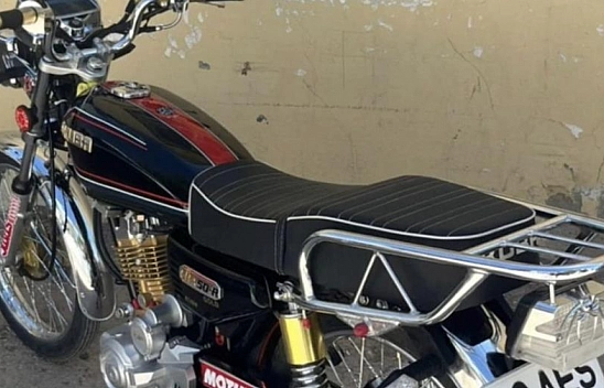 Park halindeki motosiklet çalındı