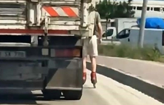 Bursa'da tehlikeli yolculuk!