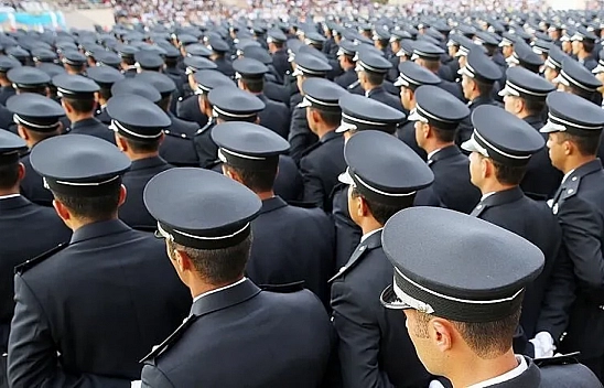 Polis olmak isteyen Malatyalı gençler ekran başına: Başvurular başladı