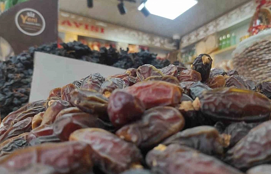 Malatya'da Ramazan Hurması Tezgâhlarda Yerini Aldı