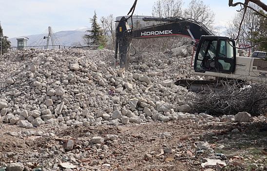 Ramazan'da da Yasak Dinlemiyorlar Vatandaş Nefes Alamıyor!