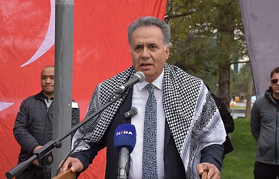 Rektör Akpolat'tan çağrı! 'Nutuklar atmak kolay, bilim üretin!'