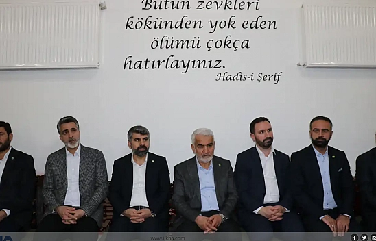 Secde anında gülerek Rabbine kavuştu!