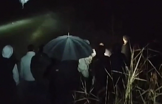 Kontrolden çıkan araç şarampole yuvarlandı