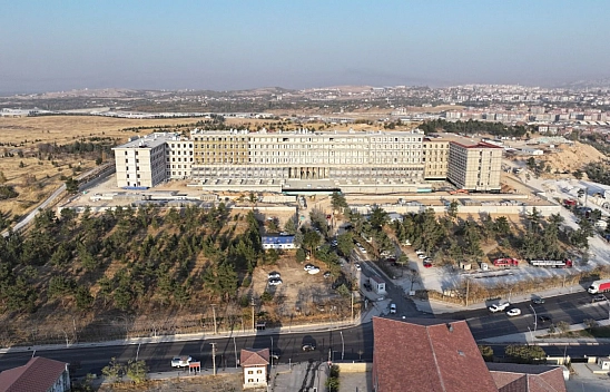 Sözler yine tutulmadı: Malatya Adalet Sarayı adli yıla da yetişmedi!