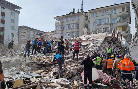Sürgü Fayı Tehlikesi Geçti mi? Uzmanlar Uyarıyor