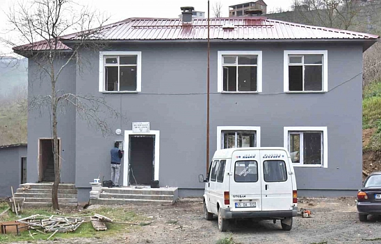 Tekkeköy'e Yeniköy Köy Konağı yapılıyor
