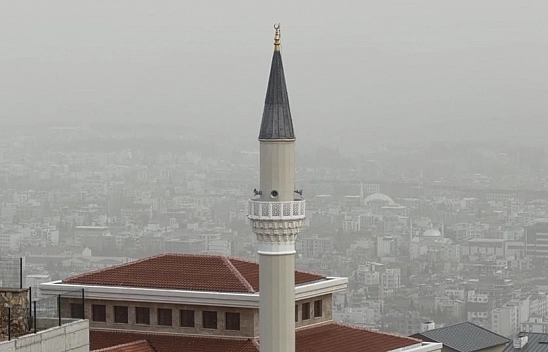 Toz taşınımı etkili oldu: Nefes almak zorlaştı