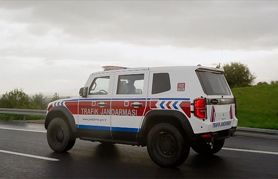 Türkiye'nin çelik yumruğu sahaya indi! Doğuştan zırhlı ilk SUV TULGA 4x4 göreve başladı