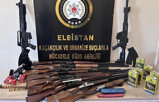 Uyuşturucu ve silah operasyonlarında 4 şüpheli tutuklandı