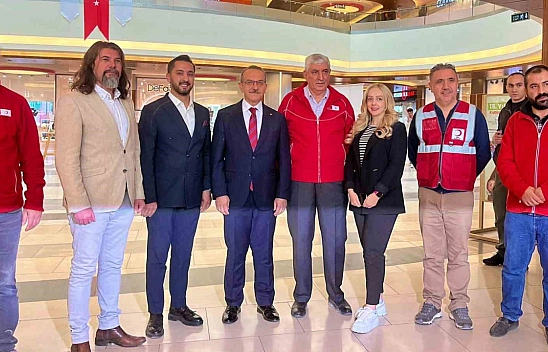 Malatya'da Kan Bağışı Seferberliği: Vali Yavuz, Kızılay'ın Hayati Rolüne Vurgu Yaptı