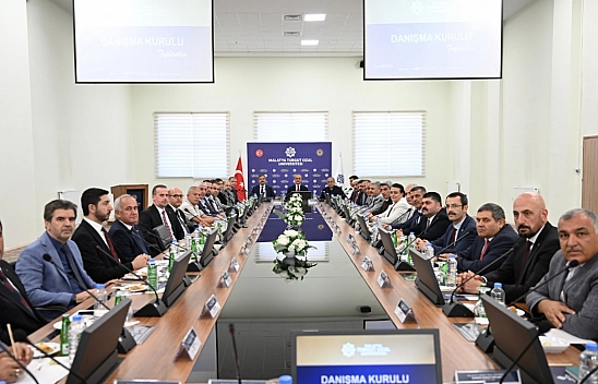 Vali Yavuz'dan Malatya'ya Vizyon Çağrısı: 'Üniversiteye Sahip Çıkmak, Marka Şehri Olmanın Anahtarıdır'