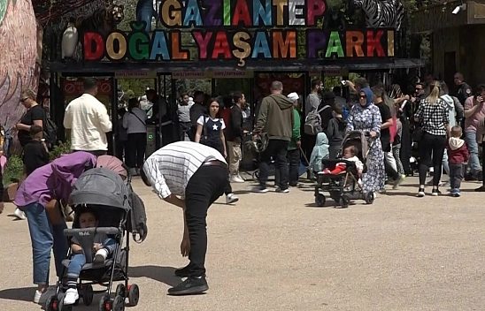 32 bin kişi akın etti