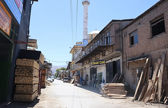 Veli Ağbaba'dan sanayi çıkışı: Bu tezgahlar ev geçindiriyor!
